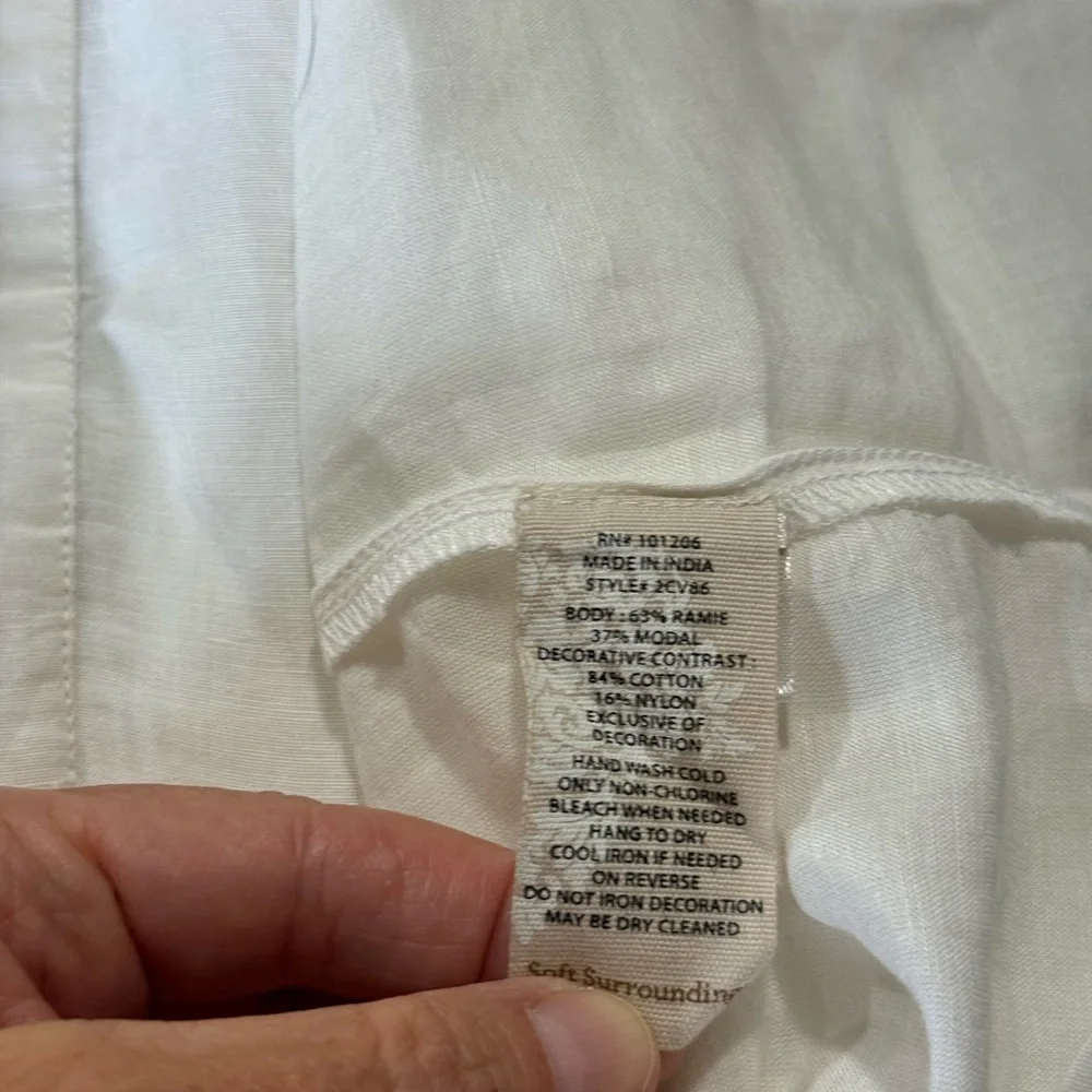 Soft Surroundings Button Up Blouse - L - Picture 7 of 7